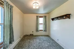 8018 Hayward St, Hempfield Township, PA 15691 - Photo 36