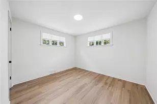 535 Glen Shannon Dr, Pittsburgh, PA 15234 - Photo 12