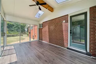 535 Glen Shannon Dr, Pittsburgh, PA 15234 - Photo 28