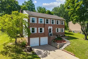 106 Pagoda Dr, Monroeville, PA 15146 - Photo 2