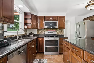 106 Pagoda Dr, Monroeville, PA 15146 - Photo 20