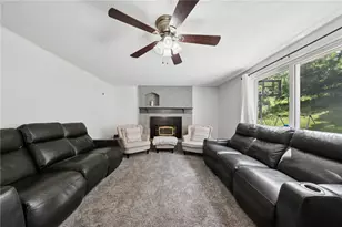 106 Pagoda Dr, Monroeville, PA 15146 - Photo 16