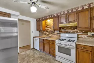 5817 Monongahela Ave, Bethel Park, PA 15102 - Photo 10