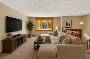 5817 Monongahela Ave, Bethel Park, PA 15102 - Photo 22