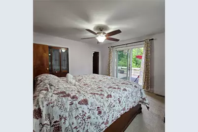5163 Rosecrest Dr, East Pittsburgh, PA 15201 - Photo 8