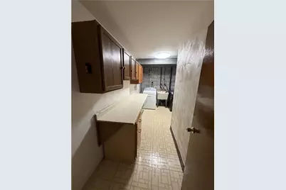 5163 Rosecrest Dr, East Pittsburgh, PA 15201 - Photo 26