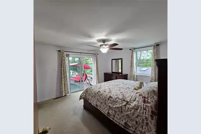 5163 Rosecrest Dr, East Pittsburgh, PA 15201 - Photo 6