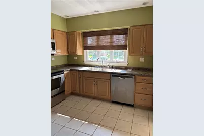 38 Hillcrest Ln, Uniontown, PA 15401 - Photo 10