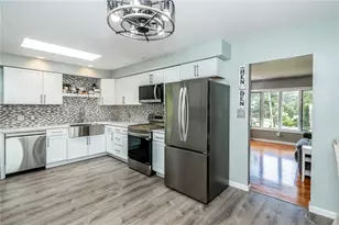 3001 Warren Rd, White Township, PA 15701 - Photo 6