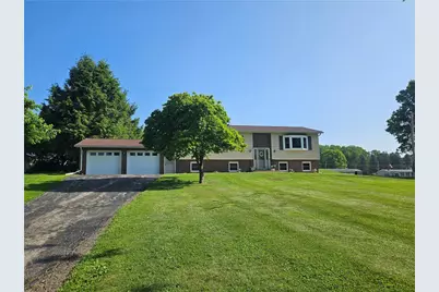 235 Maple Dr, Fairview Township, PA 16041 - Photo 34