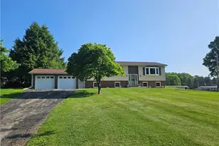 235 Maple Dr, Fairview Township, PA 16041 - Photo 34