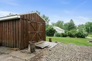 6806 Rte 240 Hwy, Green/Commdre/Prchse, PA 15724 - Photo 32
