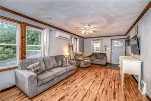 6806 Rte 240 Hwy, Green/Commdre/Prchse, PA 15724 - Photo 4