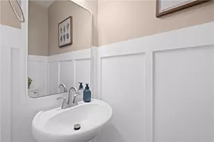 2150 Haflinger Dr, North Huntingdon, PA 15642 - Photo 10