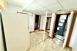 4481 W State St, Mahoning Township, PA 16116 - Photo 14