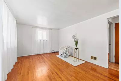 92 Stella Dr, Level Green, PA 15085 - Photo 10