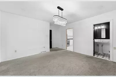 413 Agatha St, Pitcairn, PA 15140 - Photo 10