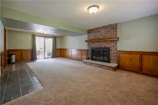 241 Laurel Dr, Greensburg, PA 15601 - Photo 8