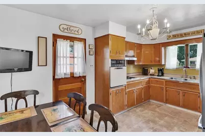 4790 Frich Dr, Pittsburgh, PA 15227 - Photo 8