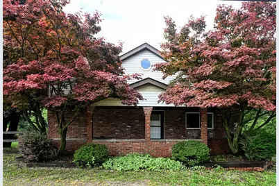 107 Steubenville Pike, Hanover Township, PA 15021 - Photo 1