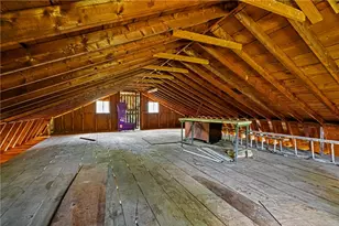 642 Wallace Run Rd, Big Beaver, PA 15010 - Photo 4