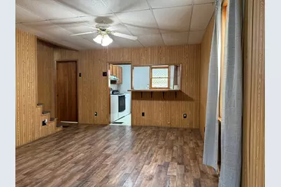 1004 Wallace Street, Vandergrift, PA 15690 - Photo 6