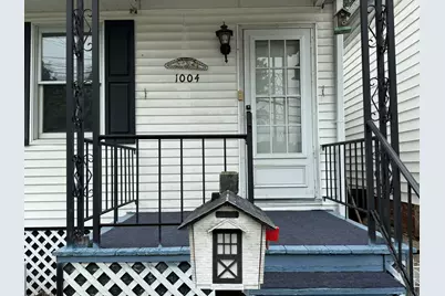 1004 Wallace Street, Vandergrift, PA 15690 - Photo 2