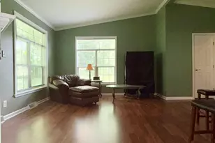 381 Eagle Ln Eagle Ln, Washington Township, PA 15613 - Photo 4