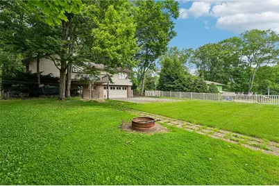 129 Green Forest Dr, Economy, PA 15005 - Photo 26