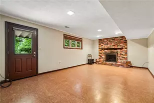 129 Green Forest Dr, Economy, PA 15005 - Photo 22