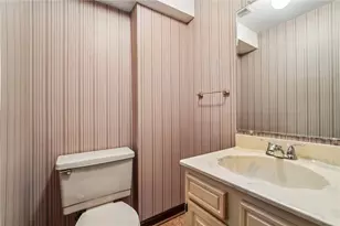 129 Green Forest Dr, Economy, PA 15005 - Photo 24