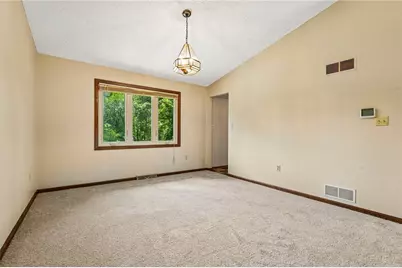 129 Green Forest Dr, Economy, PA 15005 - Photo 8
