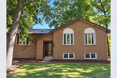129 Green Forest Dr, Economy, PA 15005 - Photo 2