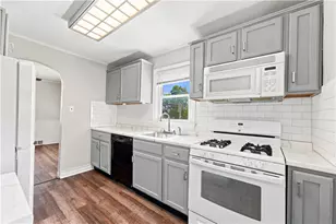 97 1st St, Ross Twp, PA 15229 - Photo 12