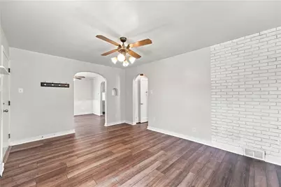 97 1st St, Ross Twp, PA 15229 - Photo 6