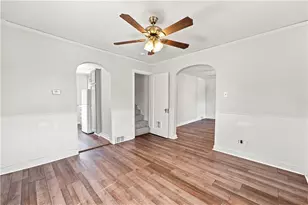 97 1st St, Ross Twp, PA 15229 - Photo 8