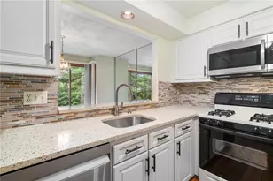 1002 Forest Edge Ct, Pittsburgh, PA 15090 - Photo 28