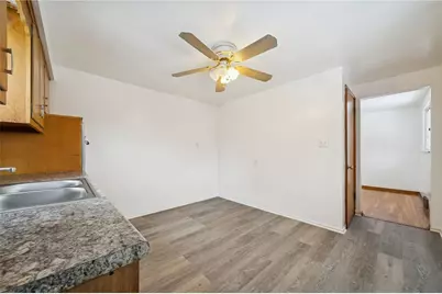 7867 Mark Dr, Pittsburgh, PA 15147 - Photo 12