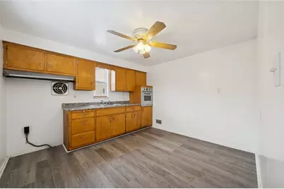 7867 Mark Dr, Pittsburgh, PA 15147 - Photo 18