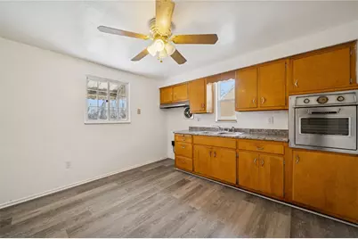 7867 Mark Dr, Pittsburgh, PA 15147 - Photo 20