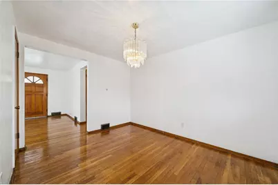 7867 Mark Dr, Pittsburgh, PA 15147 - Photo 10