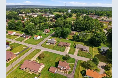 1806 Shady Drive, Farrell, PA 16121 - Photo 26