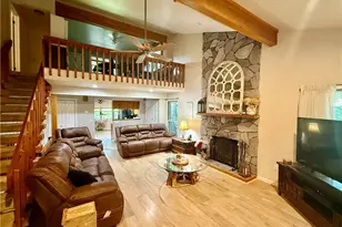 122 May Dr, Jefferson Township, PA 16056 - Photo 10