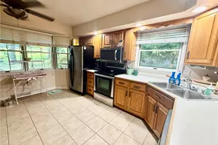 122 May Dr, Jefferson Township, PA 16056 - Photo 28