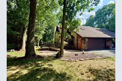 122 May Dr, Jefferson Township, PA 16056 - Photo 34