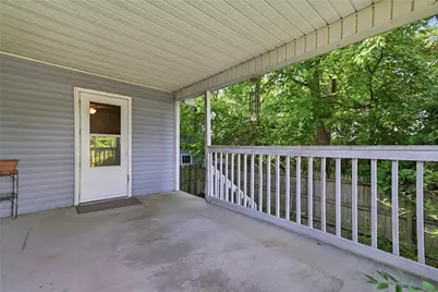 118 E Fairmont Ave, New Castle, PA 16105 - Photo 6