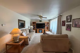 121 W Patty Ln, Monroeville, PA 15146 - Photo 6