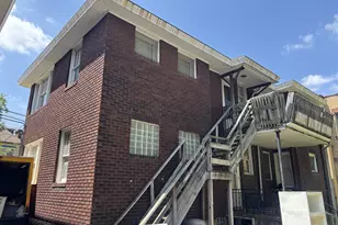 5165 Coral St, Friendship Park, PA 15224 - Photo 2
