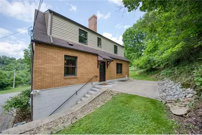 4465 Mount Troy Road Ext #2, Ross Twp, PA 15214 - Photo 1