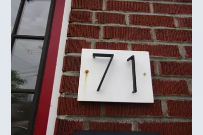 71 Barry St, Pittsburgh, PA 15203 - Photo 2